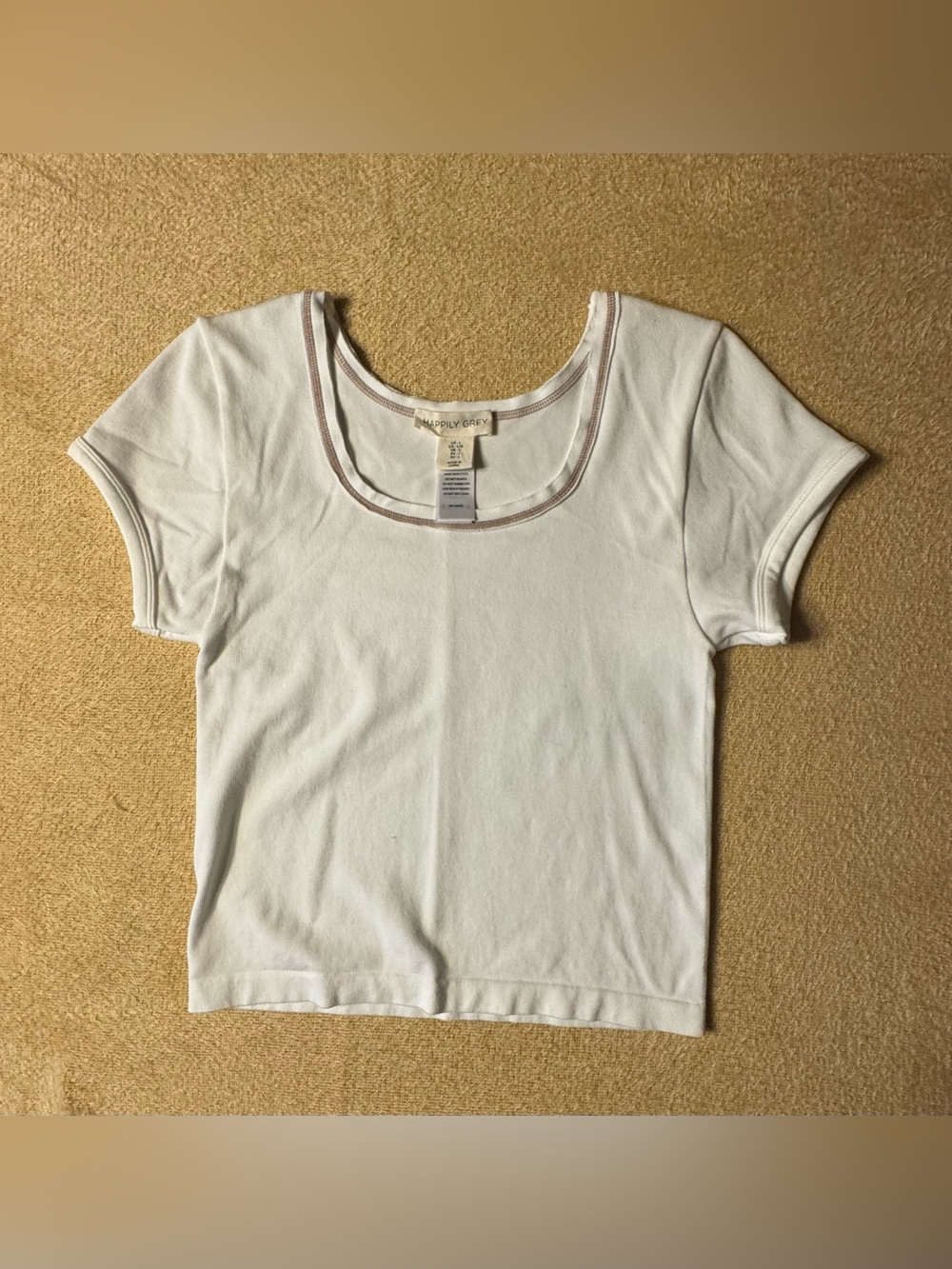 Women's White Short Sleeve Scoop Neck Top NWOT